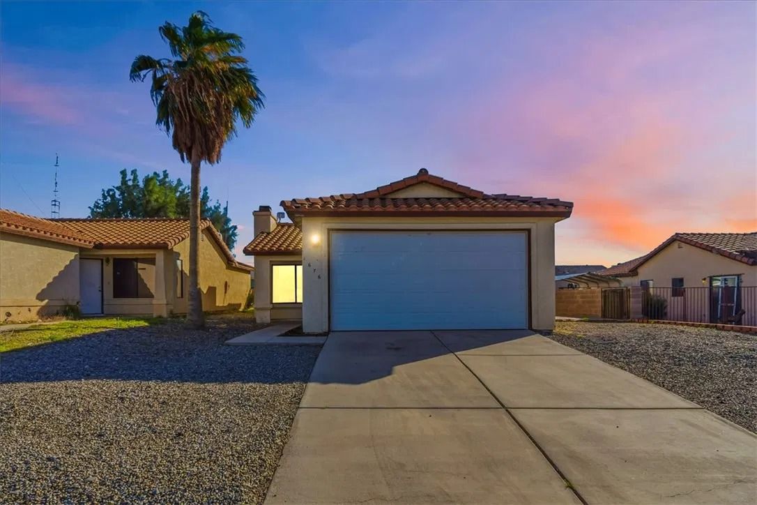 Why Do Relocating Buyers Prefer Laughlin Ranch, AZ Homes for Sale in a Gated Community?